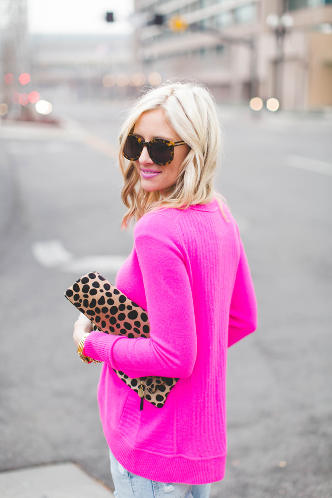 Little-Miss-Fearless_pink-DVF-sweater-leopard-clutch-3