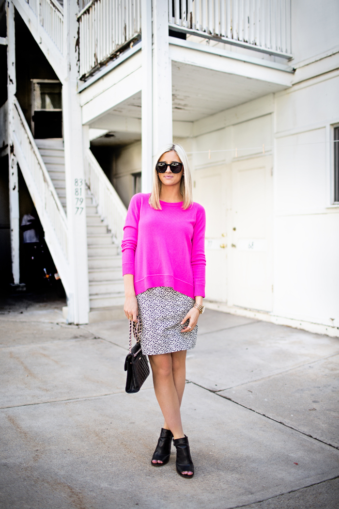 Pink jumper outlet skirt outfit