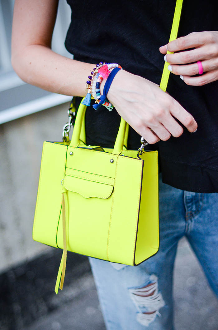 LittleMissFearless_neon yellow outfit ideas-17