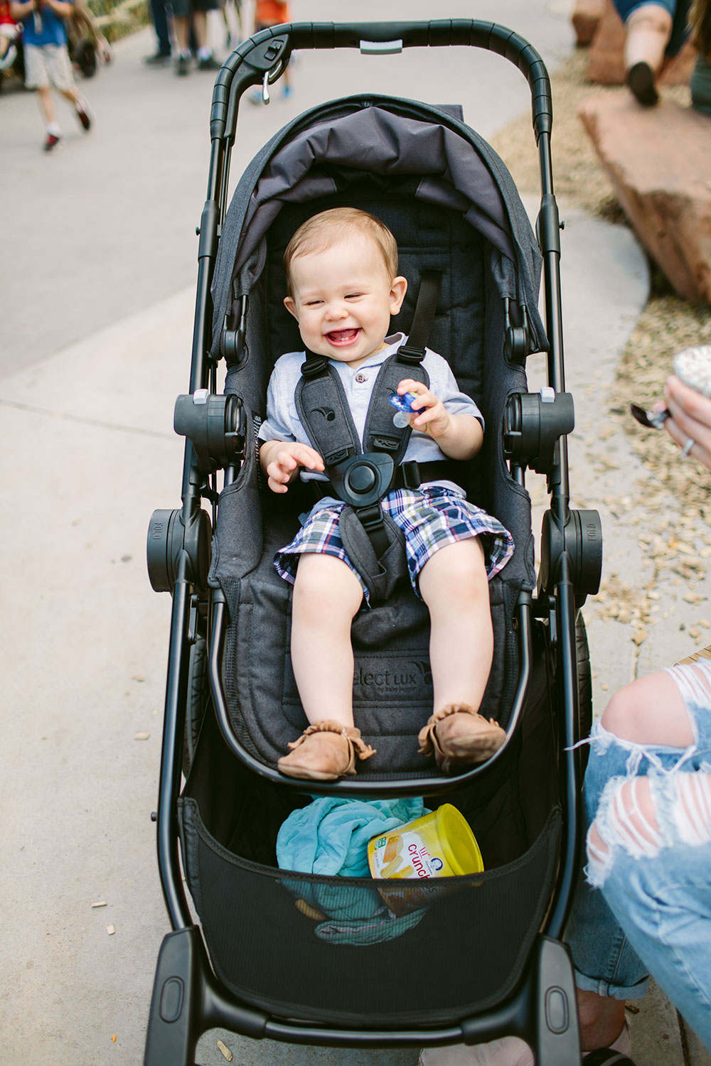 Best strollers for going to the zoo | Best durable strollers for toddlers | Best places to stroll guide | Baby Jogger | City Select Lux Stroller | Little Miss Fearless