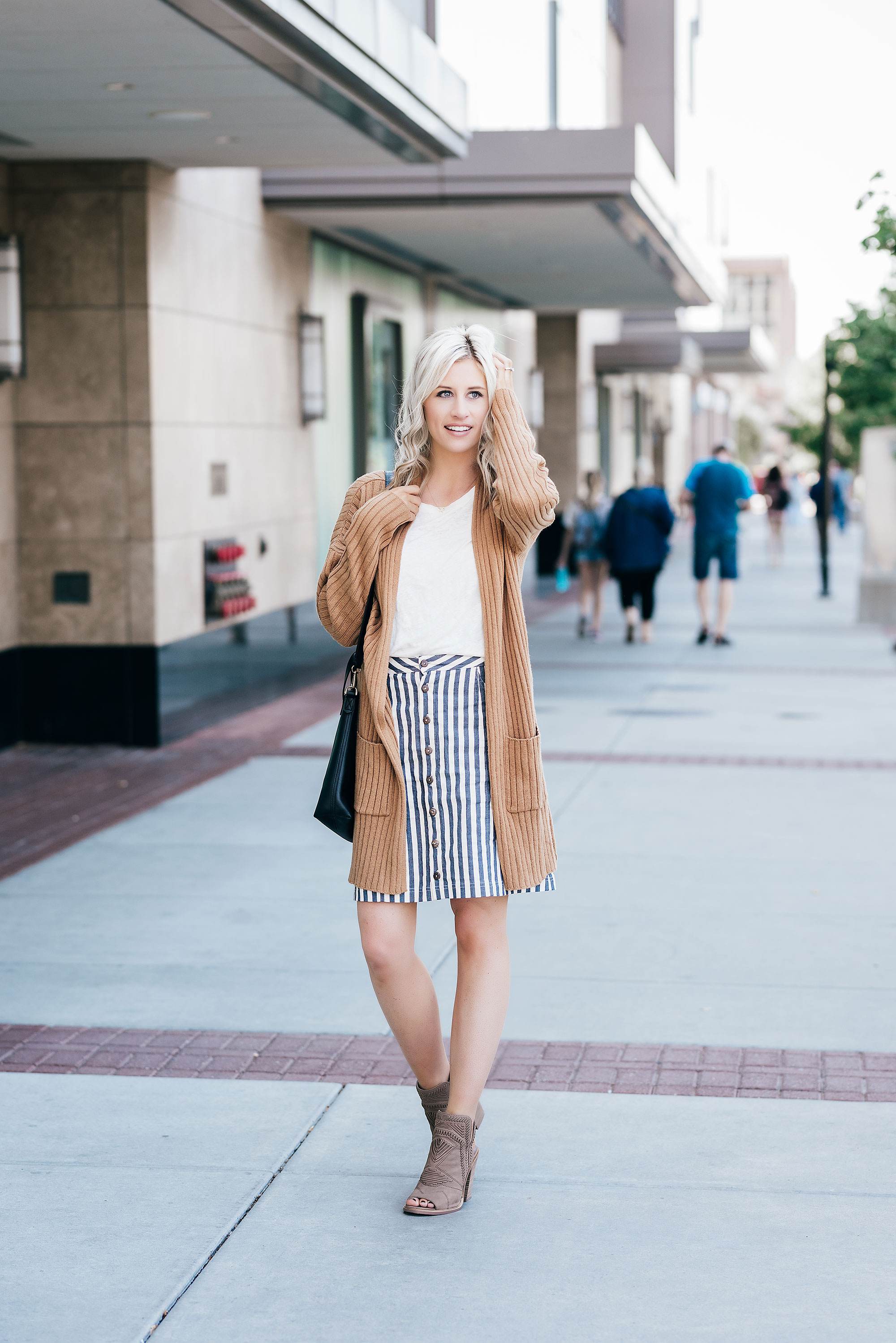 What to Buy at the Nordstrom Anniversary Sale | affordable fall outfit ideas | best fall sweaters | best shoes for fall | Little Miss Fearless