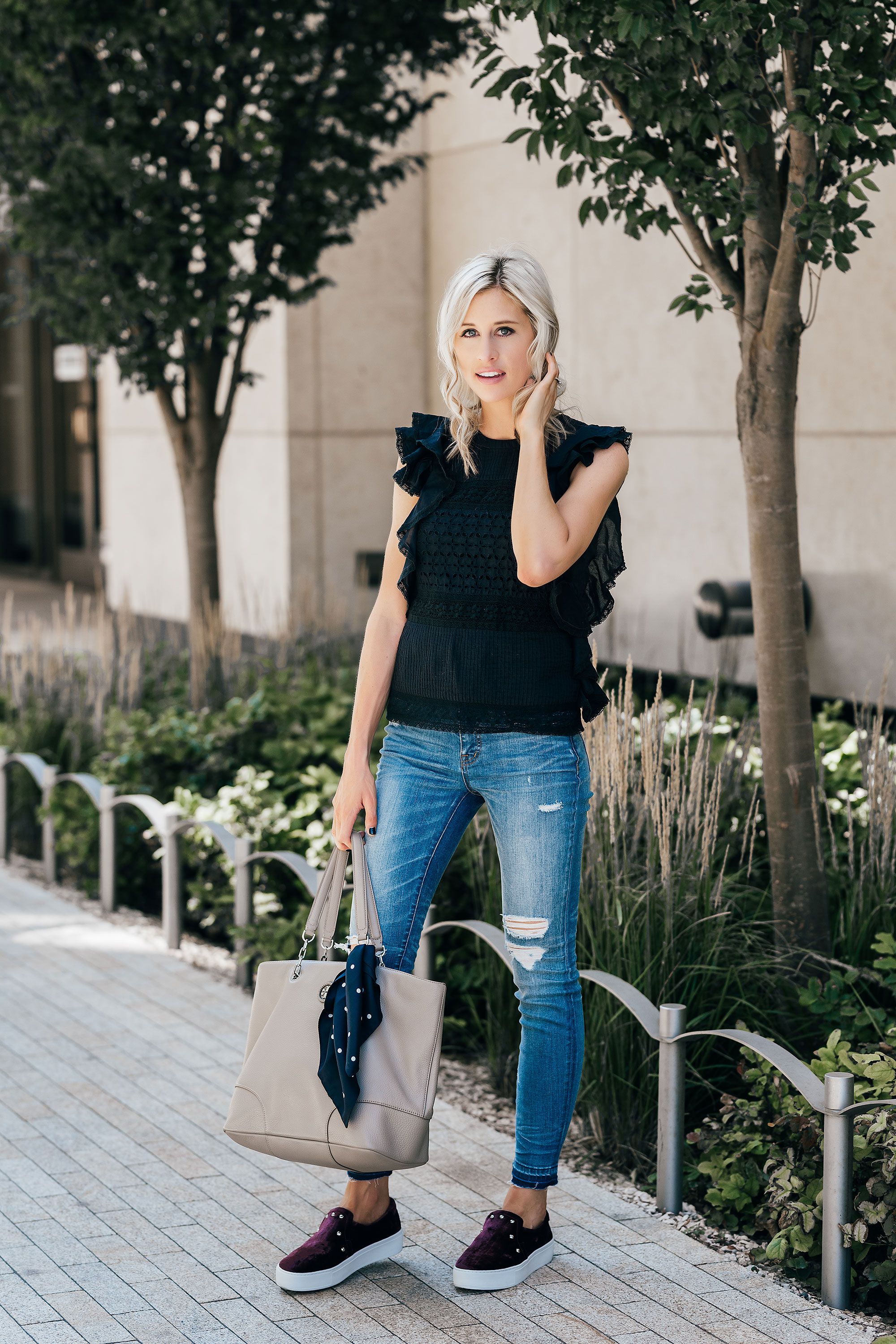 Transitional Fall Outfit Ideas | Nordstrom Anniversary Sale | Affordable fall outfit ideas | Best bags for fall | Best shoes for fall | Little Miss Fearless