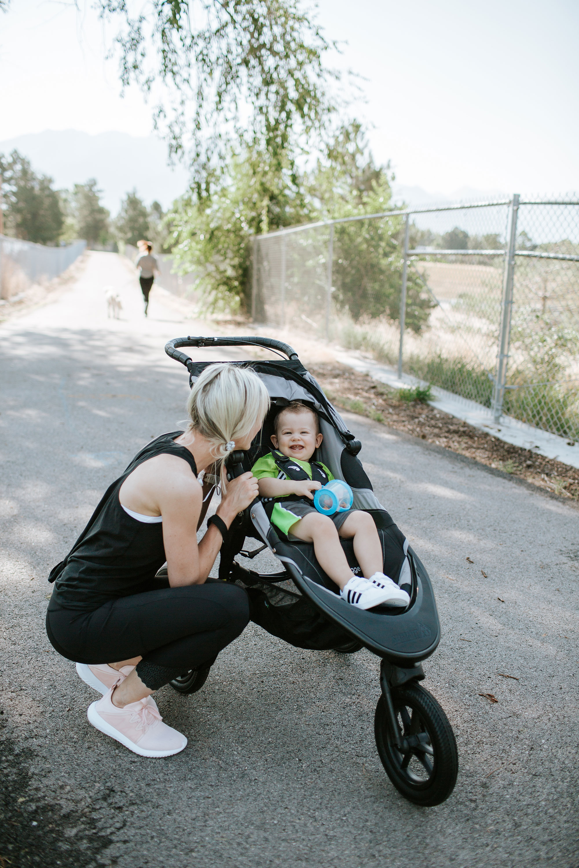 3 Simple Habits of Fit and Healthy Moms | Little Miss Fearless