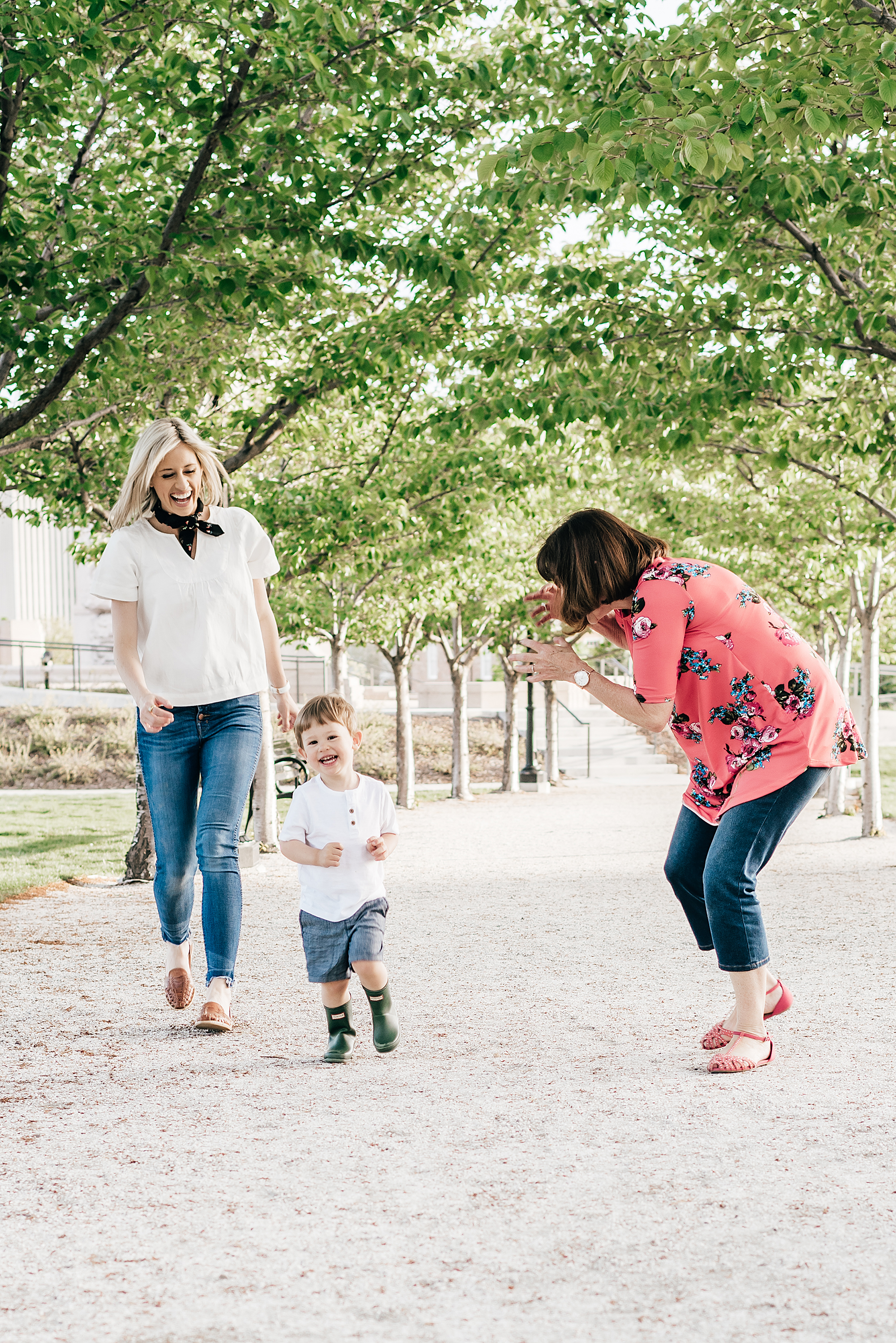 Meaningful Mothers Day Gift Ideas For The Mom Who Is Always Giving | Little Miss Fearless