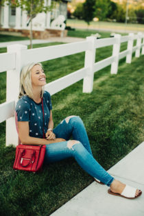 4 Capsule-Wardrobe-Approved Outfits for July 4th | Little Miss Fearless