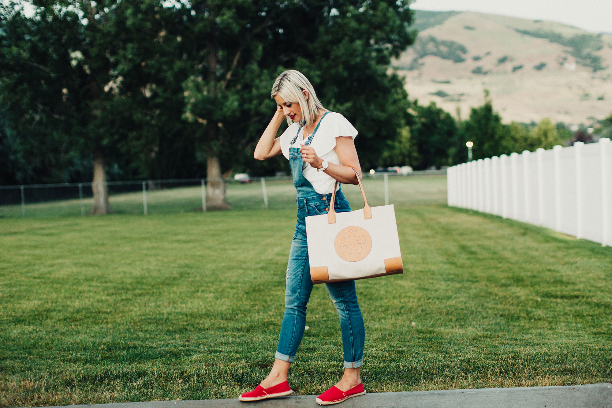 4 Capsule-Wardrobe-Approved Outfits for July 4th | Little Miss Fearless