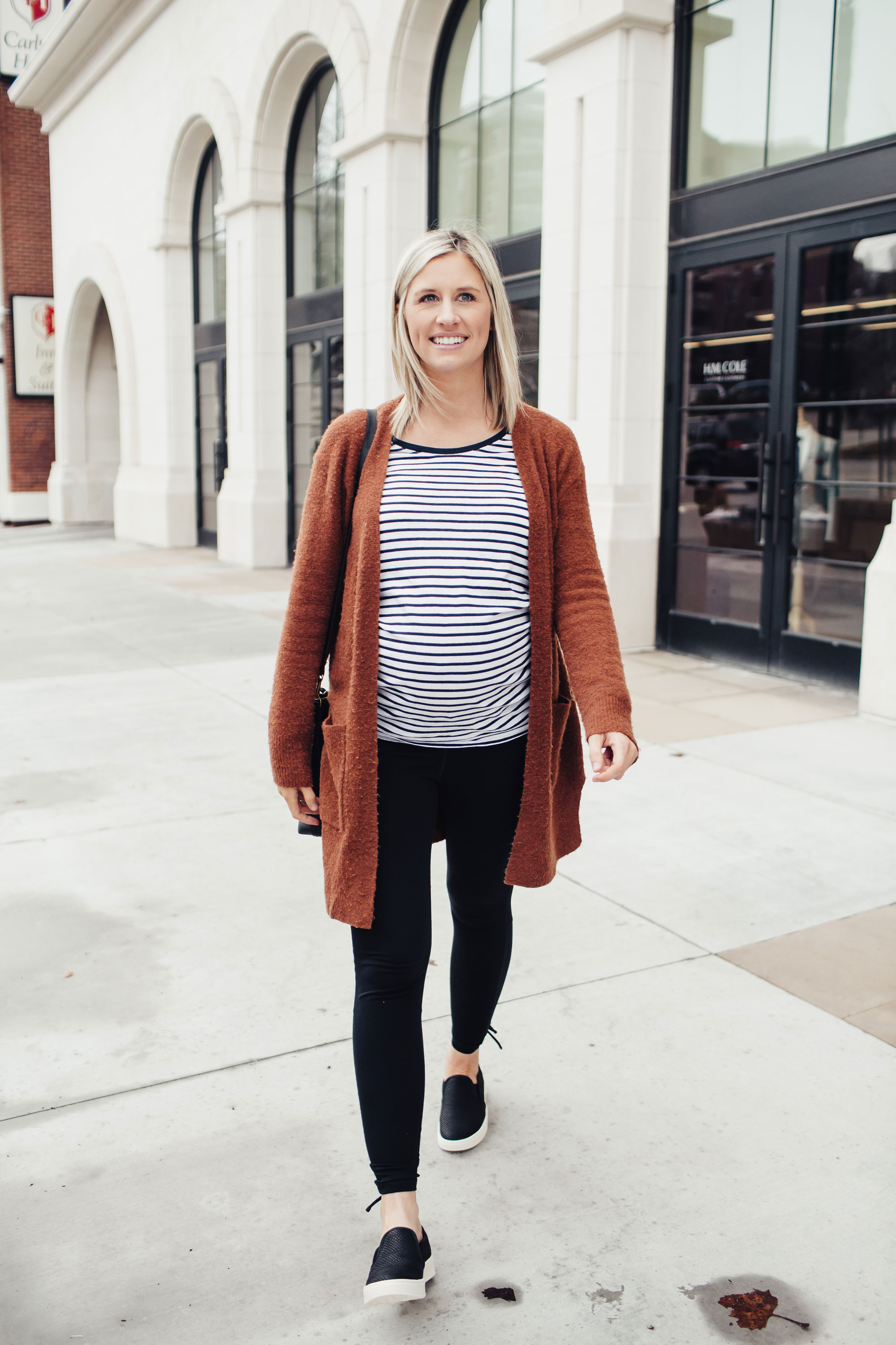 My 2019 Postpartum Capsule Wardrobe - Little Miss Fearless