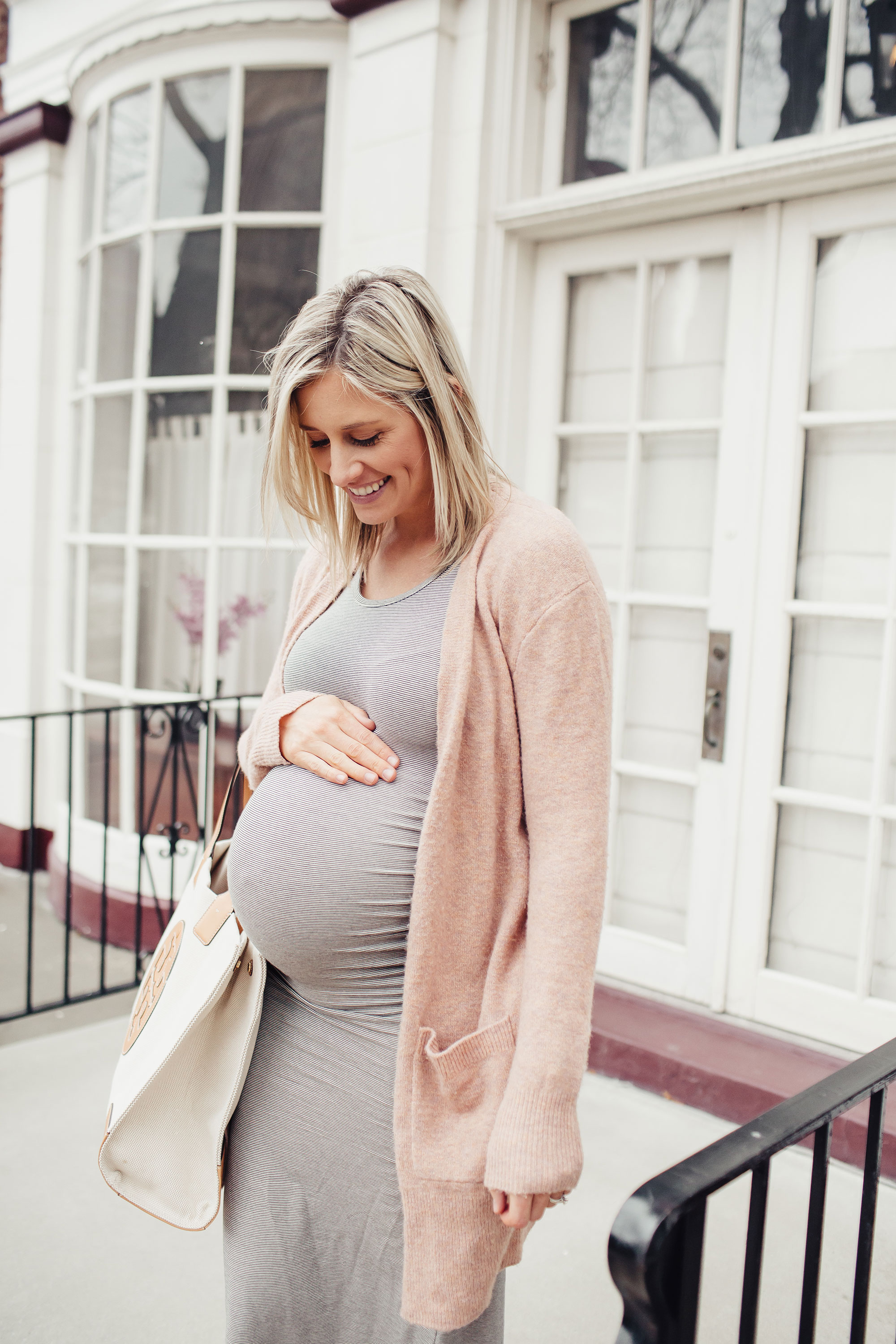 The BEST Places for Affordable Maternity Clothes